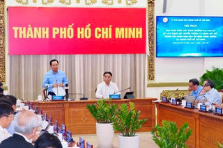 TP HCM: Hội thảo bàn giải pháp giữ đà tăng trưởng trong bối cảnh giá xăng dầu biến động 