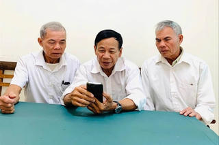 Thúc đẩy phát triển ‘kinh tế bạc’: Đừng để công nghệ tạo ra một ‘khoảng cách già hóa số’