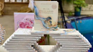 “Yêu con bằng dải ngân hà – Yêu mẹ bằng dải ngân hà” với sự thiêng liêng tình mẫu tử