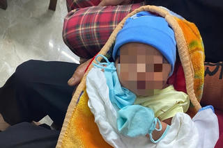 Quảng Trị tìm cha mẹ ruột của bé trai sơ sinh để dưới hầm chui cao tốc 