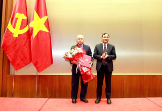 Thứ trưởng Bộ Tài chính Đỗ Thành Trung giữ chức Phó Bí thư Thành ủy Hải Phòng
