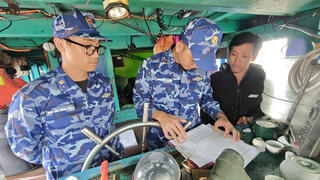 Cảnh sát biển Vùng 2 xử lý 34 tàu vi phạm trong đợt cao điểm dịp Tết