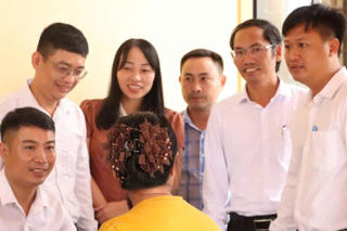 Cú hích đưa chính quyền số đến gần dân ở xã miền núi Kỳ Văn