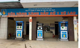 Một cửa hàng xăng dầu bị xử phạt do vi phạm quy định niêm yết giá