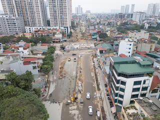 Hà Nội: Không để biến động giá xăng dầu ảnh hưởng tiến độ các dự án xây dựng