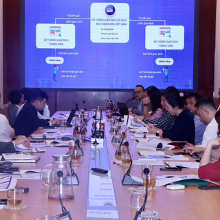 Xem xét niêm yết bạc thỏi trên Sàn giao dịch hàng hóa Việt Nam