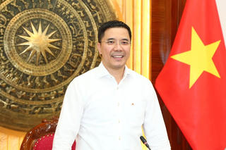 Phó Bí thư Thường trực Tỉnh ủy Thanh Hóa yêu cầu “rõ người, rõ việc, rõ tiến độ” trong chuyển đổi số