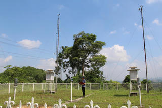 Chuyên gia dự báo thời tiết chia sẻ áp lực từ sự bất định của thiên nhiên và 'sức ép' dư luận