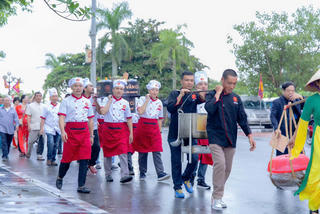 Phở xưa và nay: Hành trình từ gánh hàng rong đến giấc mơ di sản thế giới
