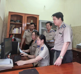 Từ hồ sơ giấy đến dữ liệu số: Ghi nhận từ Phòng Thi hành án dân sự khu vực 9 – Cà Mau 
