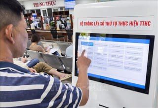 Tiếp tục rà soát, đánh giá thủ tục hành chính cấp Bộ, đẩy mạnh phân cấp, phân quyền về địa phương