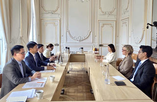 Thứ trưởng Bộ Tư pháp Việt Nam Nguyễn Thanh Tịnh tham dự Tuần lễ Trọng tài quốc tế Paris 2026 và gặp chủ tịch Toà án Trọng tài quốc tế 