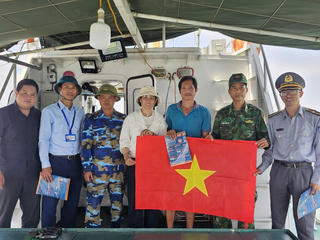 Bộ đội Biên phòng Nghệ An đẩy mạnh tuyên truyền phòng, chống khai thác IUU