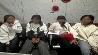 Ngăn chặn 4 thiếu nữ bỏ nhà đi tìm 'việc nhẹ lương cao'