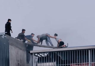 Chủ tịch UBND TP Hà Nội tặng Bằng khen cho 7 cá nhân dũng cảm cứu người trong vụ cháy nhà dân