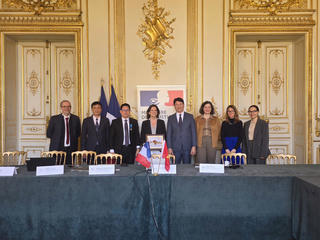 Thứ trưởng Nguyễn Thanh Tịnh hội đàm với lãnh đạo Bộ Tư pháp Pháp và làm việc với các hội nghề luật của Pháp