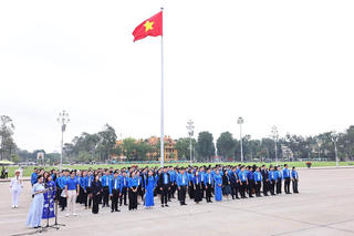 Nuôi dưỡng những phẩm chất làm nên 'tuổi trẻ sống đẹp'