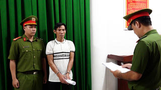 Bắt tạm giam 2 đối tượng liên quan đến vụ cán bộ công an xã hy sinh