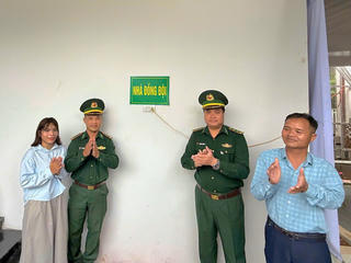 Khánh thành, bàn giao “Nhà đồng đội” cho cán bộ Biên phòng tại Quảng Trị