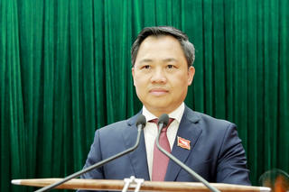 Ông Nguyễn Đình Việt tiếp tục được bầu giữ chức Chủ tịch UBND tỉnh Sơn La