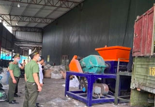 Ninh Bình: Xử phạt doanh nghiệp in áo phông bản đồ Việt Nam thiếu Hoàng Sa, Trường Sa