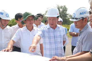 Chủ tịch UBND tỉnh Đồng Nai kiểm tra hiện trường công tác bồi thường, giải phóng mặt bằng các dự án trọng điểm