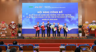 Trao Quyết định bổ nhiệm lãnh đạo Trường Đại học Công nghệ Giao thông vận tải