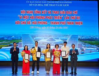 Hải Phòng phát động Giải báo chí “Vì một Hải Phòng phát triển” lần thứ VIII
