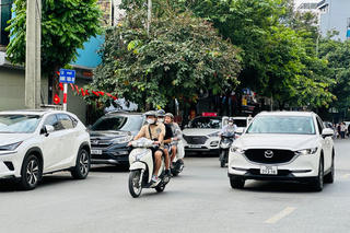 Thời tiết ngày 8/4: Hà Nội nắng nóng, nhiệt độ cao nhất trên 35 độ C