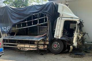 Xe tải lao xuống vực ở Lâm Đồng, 3 người tử vong