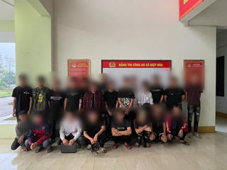 Triệu tập 25 đối tượng liên quan để làm rõ hành vi gây rối trật tự công cộng.