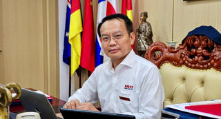 Tuyển sinh lớp 10 ở Hà Nội: Khi “cánh cửa công lập” không rộng, lựa chọn nào cho con?