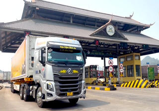 Thông quan lô hàng sầu riêng đầu tiên áp dụng quy trình Luồng xanh tại cửa khẩu Hữu Nghị