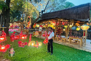 “Vườn Ánh sáng” "kể" những câu chuyện văn hóa, bản sắc vùng miền