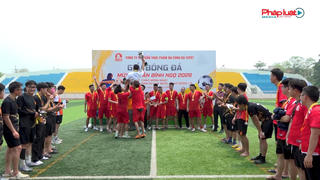 Sôi nổi giải bóng đá nội bộ Công ty Cổ phần thực phẩm Ăn cùng Bà Tuyết