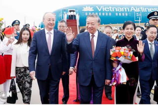 Tổng Bí thư, Chủ tịch nước Tô Lâm và Phu nhân bắt đầu thăm cấp Nhà nước đến Trung Quốc 