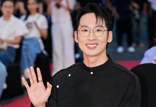 Tuấn Trần không nhận ra mình khi đóng “Hộ linh tráng sĩ”