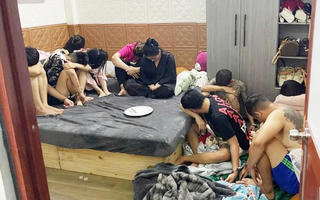 Điểm tin Pháp luật 17/04: Bắt quả tang 5 người sử dụng ma túy trong phòng trọ lúc rạng sáng