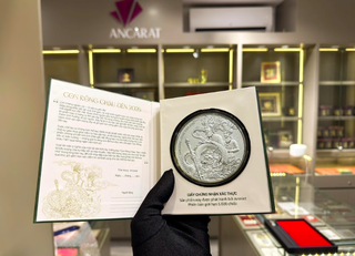 Giá bạc ngày 17/4: Bạc trong nước tăng nhẹ dù bạc thế giới 'đi xuống'