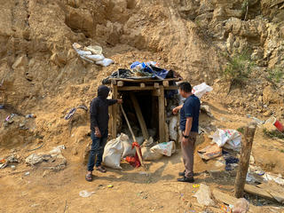 Công an TP Đà Nẵng xử lý nhóm đối tượng tổ chức khai thác khoáng sản trái phép