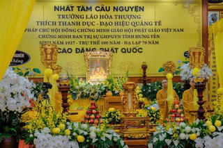 Trang nghiêm lễ nhập kim quan Trưởng lão Hòa thượng Thích Thanh Dục