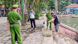 Công an phường Tây Hồ ra quân đảm bảo trật tự, mỹ quan đô thị khu vực Hồ Tây