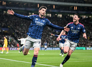 HLV Arteta: "Cuộc đua vô địch đang cân bằng" 