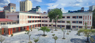 Học sinh Hà Nội thiếu nơi học, nhiều dự án trường vẫn là “đất trống”