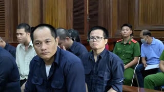 Điểm tin Pháp Luật ngày 22/04: Xét xử vụ 'phù phép' gần 4.000 xe gian thành xe mới xuất xưởng ở TP.HCM
