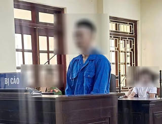 Mua ma túy qua mạng xã hội, thanh niên lĩnh 42 tháng tù