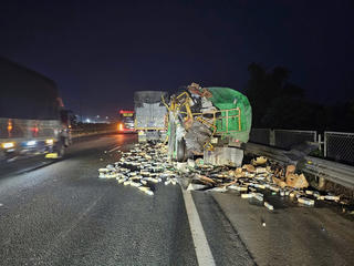 Mối nguy từ việc dừng, đỗ xe không bảo đảm an toàn trên cao tốc