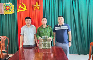 Nhận hơn 2 tỷ đồng chuyển nhầm, nam thanh niên chủ động trình báo công an