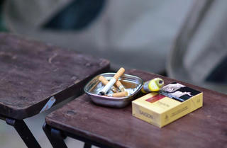 Đề xuất cho doanh nghiệp tự đặt in tem điện tử rượu, thuốc lá từ năm 2027