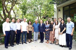 Bộ trưởng Bộ Tư pháp Hoàng Thanh Tùng thăm các nguyên lãnh đạo ngành